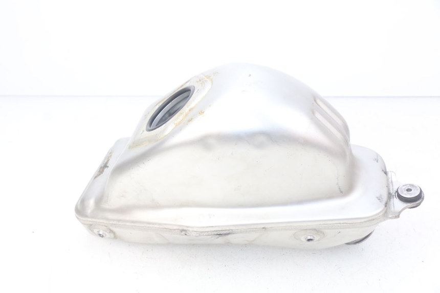 photo de DEPóSITO DE COMBUSTIBLE SUZUKI RM-Z RMZ 250 (2010 - 2016) - Primer plano técnico