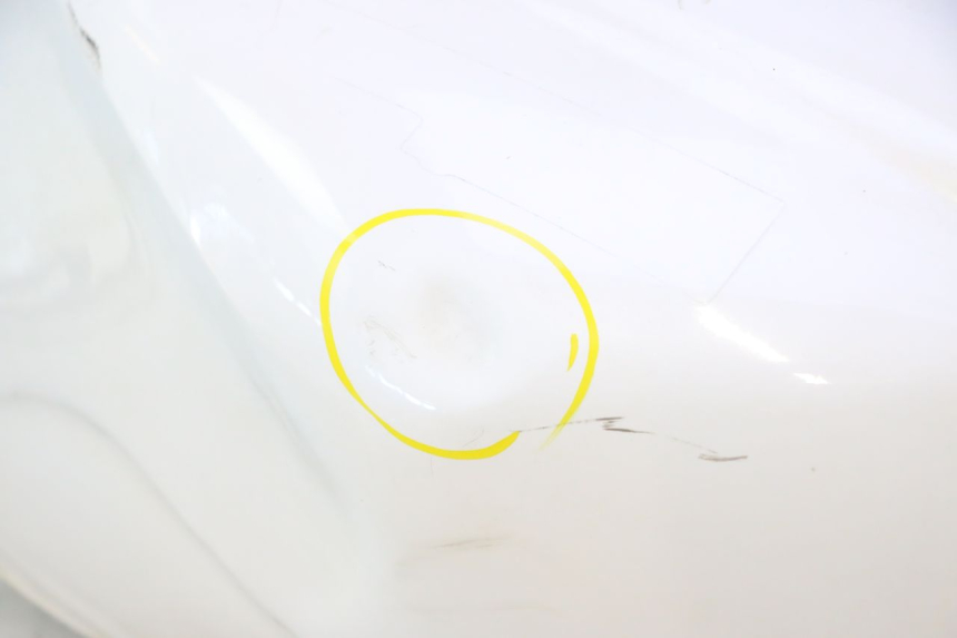photo de DEPOSITO FUEL YAMASAKI ROADSTER 50 (2013 - 2018) - Zoom sobre los componentes
