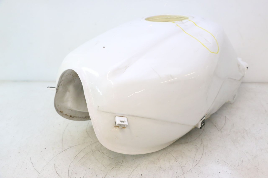 photo de DEPOSITO FUEL YAMASAKI ROADSTER 50 (2013 - 2018) - Enfoque en la estructura