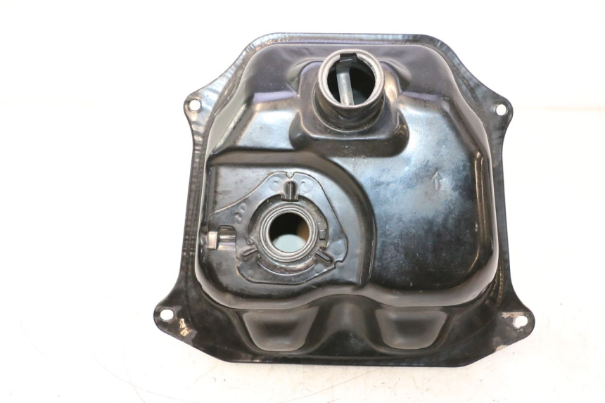 photo de DEPOSITO FUEL TNT MOTOR ROMA 10' 2T 50 (2011 - 2018) - Vista principal