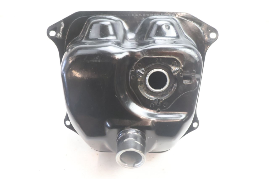 photo de DEPOSITO FUEL TNT MOTOR ROMA 10' 2T 50 (2011 - 2018) - Detalle de la pieza