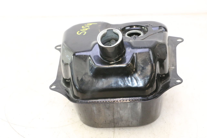 photo de DEPOSITO FUEL TNT MOTOR ROMA 12' 2T 50 (2007 - 2018) - Vista principal