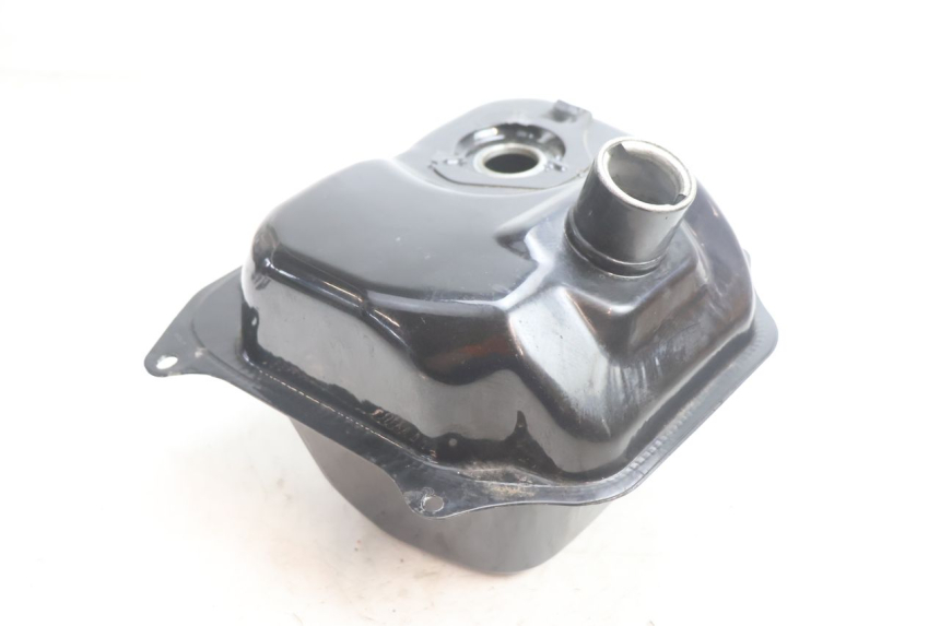 photo de DEPOSITO FUEL TNT MOTOR ROMA 12' 2T 50 (2007 - 2018) - Vista principal