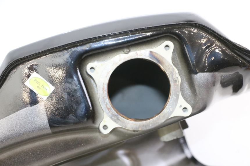 photo de DEPOSITO FUEL ROYAL ENFIELD SCRAM 411 (2022 - 2024) - Detalle de la pieza