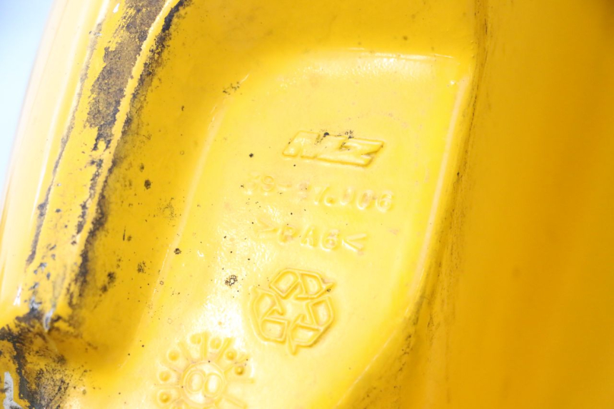photo de DEPOSITO FUEL MZ RT 125 (2000 - 2008) - Primer plano técnico