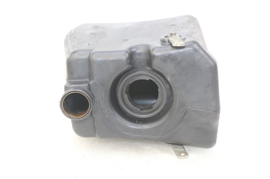 photo de DEPÓSITO DE COMBUSTIBLE GILERA RUNNER SP 50 (2009 - 2017) - Otra perspectiva