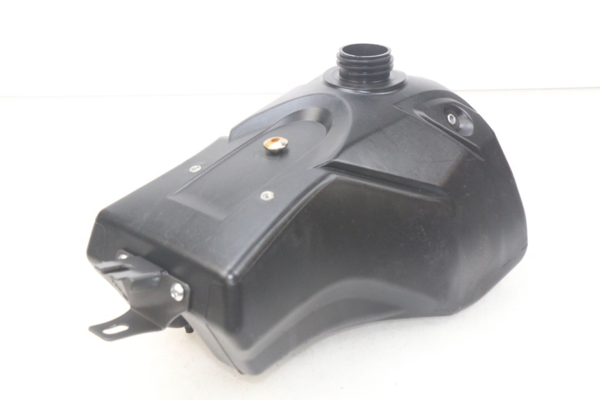 photo de DEPÓSITO DE COMBUSTIBLE APOLLO RXF 125 - Otra perspectiva