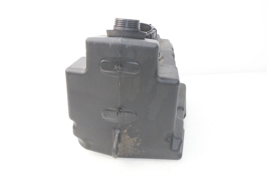 photo de DEPOSITO FUEL PEUGEOT SATELIS 300 (2012 - 2015) - Otra perspectiva