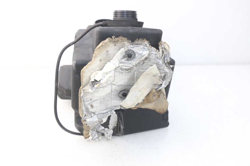 photo de DEPOSITO FUEL PEUGEOT SATELIS 500 (2007 - 2013) - Otra perspectiva