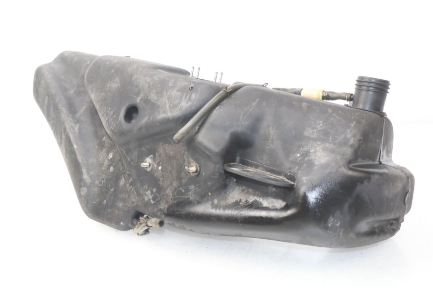 photo de DEPOSITO FUEL APRILIA SCARABEO GT 125 (1999 - 2007) - Primer plano técnico