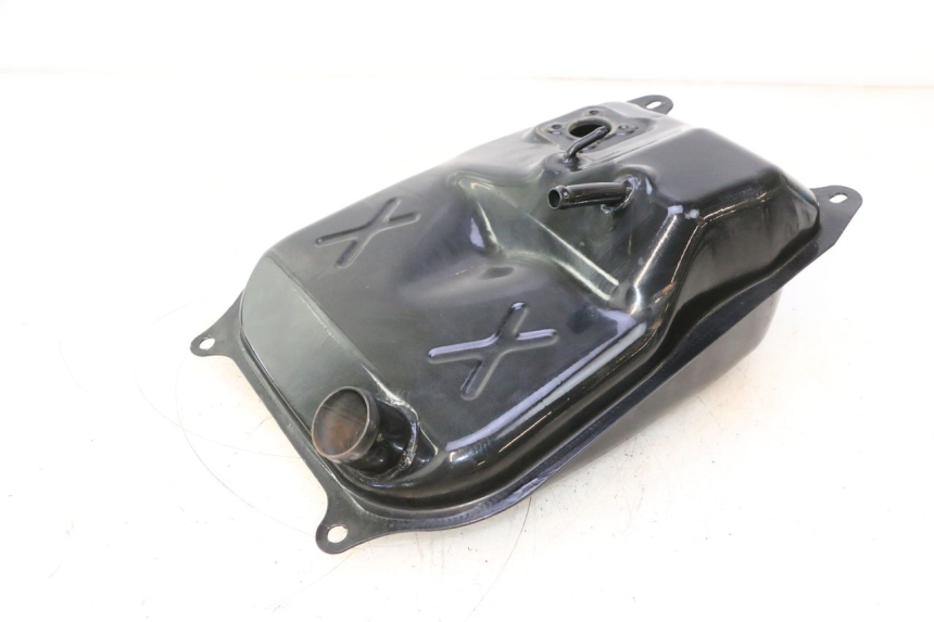 photo de DEPOSITO FUEL FYM SCOOTERONE 125 (2006 - 2008) - Detalle de la pieza