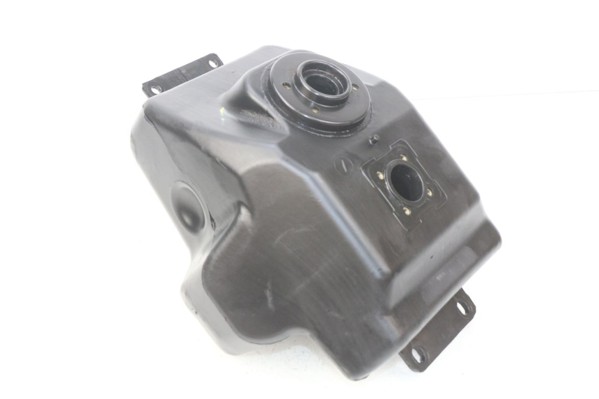 photo de DEPOSITO FUEL KYMCO SENTO 50 (2008 - 2013) - Primer plano técnico