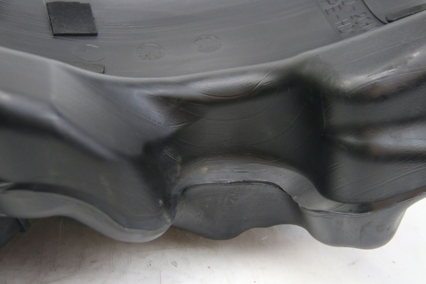 photo de DEPÓSITO DE COMBUSTIBLE SUZUKI SIXTEEN 125 (2008 - 2010) - Ángulo de visión alternativo