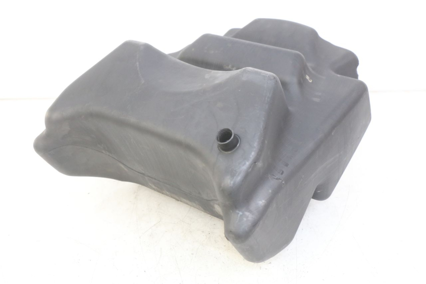 photo de DEPÓSITO DE COMBUSTIBLE MBK SKYLINER 125 (1998 - 2001) - Detalle de la pieza