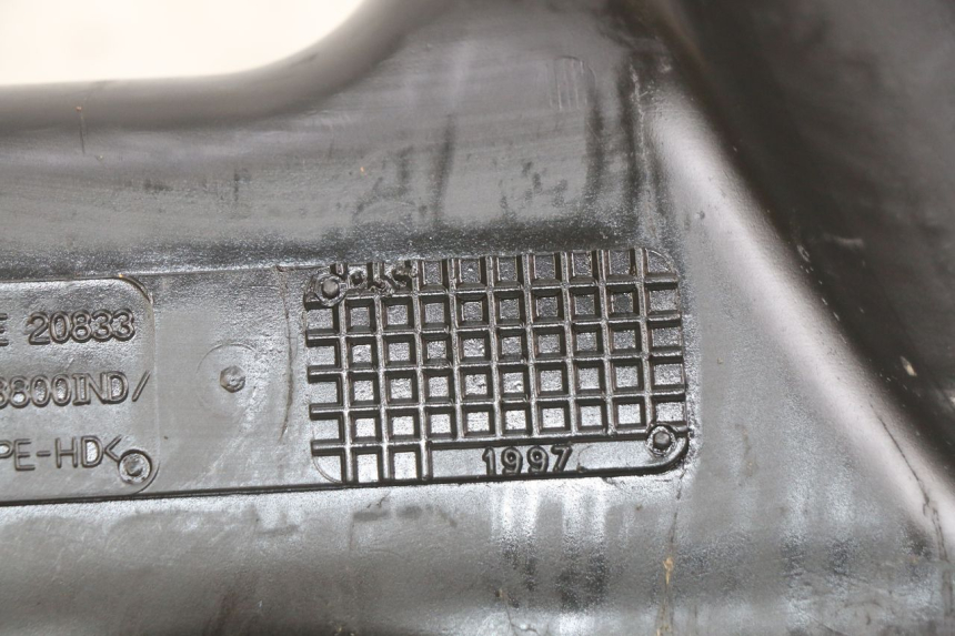 photo de DEPÓSITO DE COMBUSTIBLE PEUGEOT SPEEDFIGHT LC 50 (1996 - 2002) - Detalle de la pieza