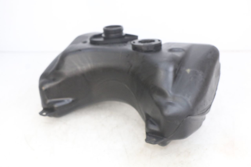 photo de DEPÓSITO DE COMBUSTIBLE PEUGEOT SPEEDFIGHT LC 50 (1996 - 2002) - Primer plano técnico