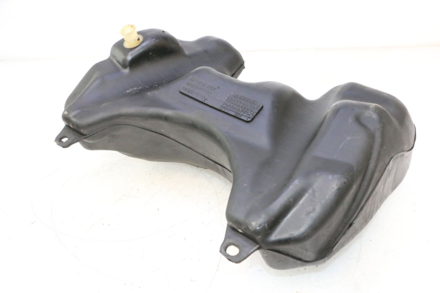 photo de DEPÓSITO DE COMBUSTIBLE PEUGEOT SPEEDFIGHT LC 50 (1996 - 2002) - Detalle de la pieza