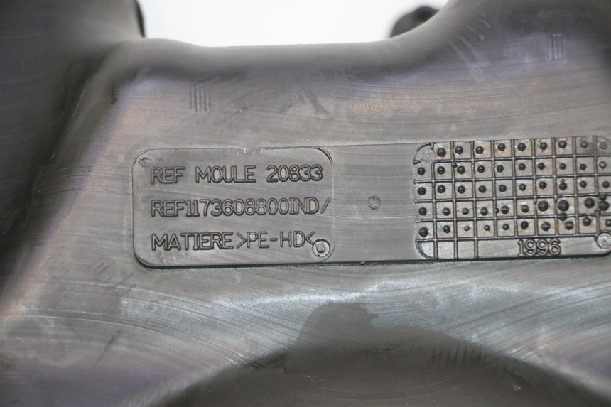 photo de DEPÓSITO DE COMBUSTIBLE PEUGEOT SPEEDFIGHT LC 50 (1996 - 2002) - Vista general del producto