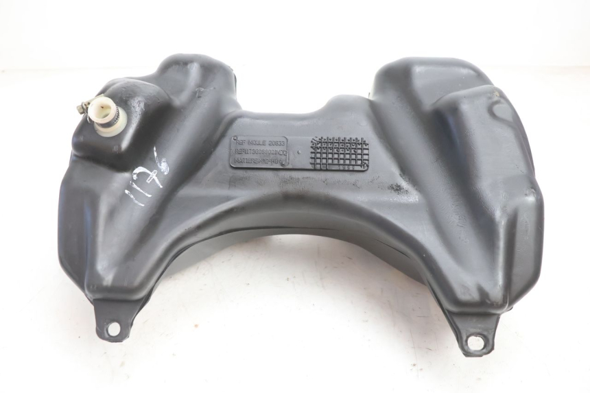 photo de DEPÓSITO DE COMBUSTIBLE PEUGEOT SPEEDFIGHT LC 50 (1996 - 2002) - Detalles de los puntos de fijación