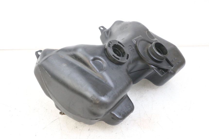 photo de DEPÓSITO DE COMBUSTIBLE PEUGEOT SPEEDFIGHT 100 (1997 - 2007) - Otra perspectiva