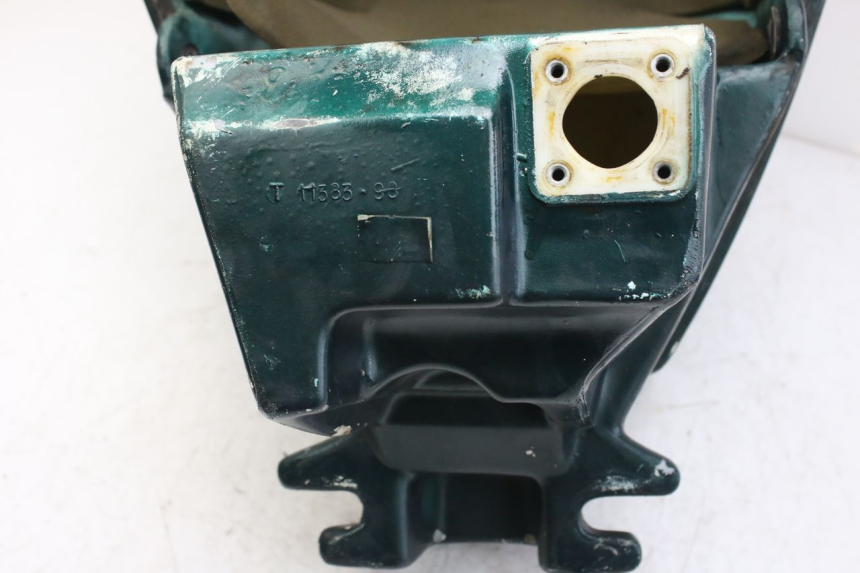 photo de DEPÓSITO DE COMBUSTIBLE TRIUMPH SPRINT ST 955 (1999 - 2001) - Detalle de la pieza