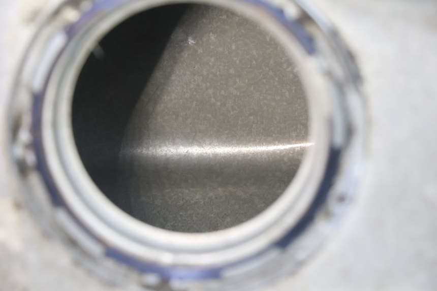 photo de DEPOSITO FUEL CAN-AM SPYDER RS 1000 (2008 - 2012) - Estado de la superficie y material