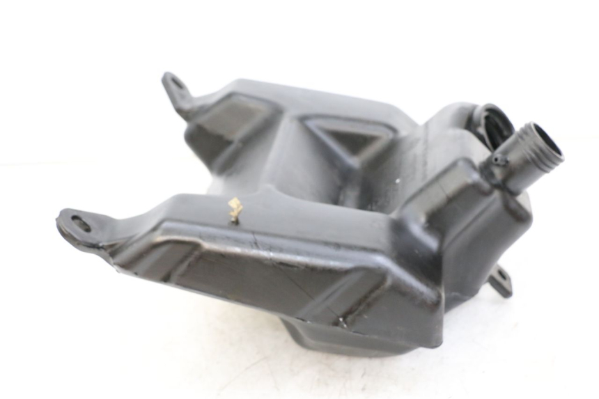 photo de DEPOSITO FUEL APRILIA SR MOTARD 50 (2012 - 2018) - Otra perspectiva