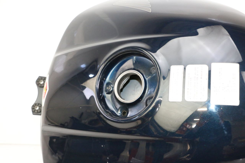 photo de DEPOSITO FUEL HONDA ST PAN EUROPEAN 1300 (2002 - 2013) - Otra perspectiva