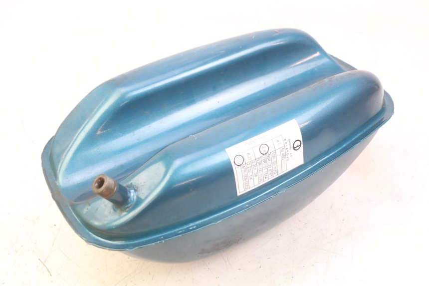 photo de DEPÓSITO DE COMBUSTIBLE JAWA STELLA BABETTA 134 50 - Detalles de los puntos de fijación