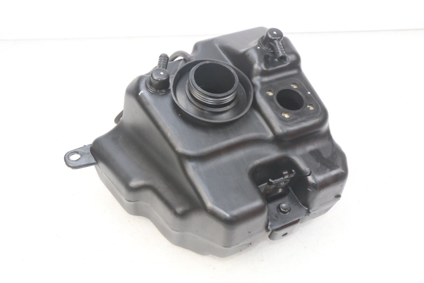 photo de DEPÓSITO DE COMBUSTIBLE PEUGEOT STREETZONE 4T 50 (2018 - 2023) - Vista principal