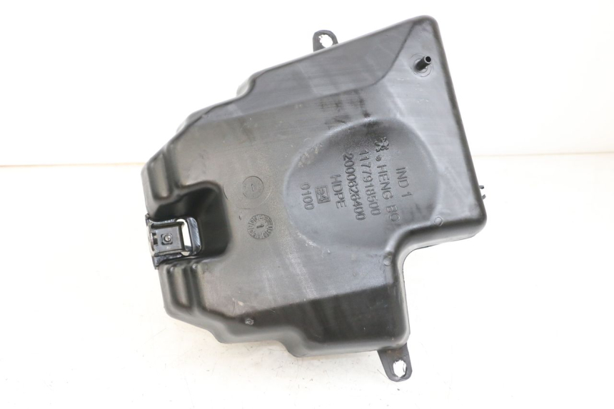 photo de DEPOSITO FUEL PEUGEOT STREETZONE I 2T 50 (2018 - 2020) - Detalle de la pieza