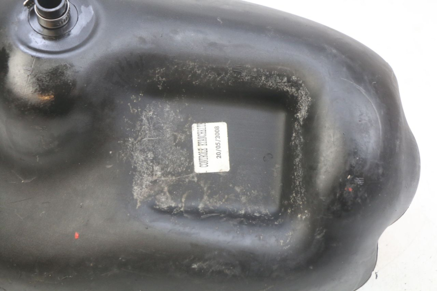 photo de DEPÓSITO DE COMBUSTIBLE MBK STUNT NAKED 50 (2004 - 2018) - Detalle de la pieza