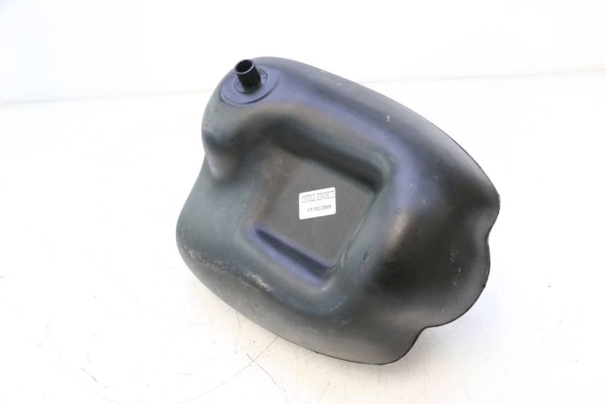 photo de DEPÓSITO DE COMBUSTIBLE MBK STUNT NAKED 50 (2004 - 2018) - Detalle de la pieza