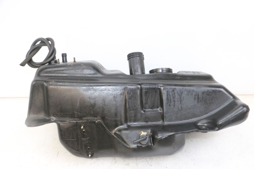 photo de DEPOSITO FUEL PIAGGIO SUPER LX 125 (2000 - 2003) - Primer plano técnico