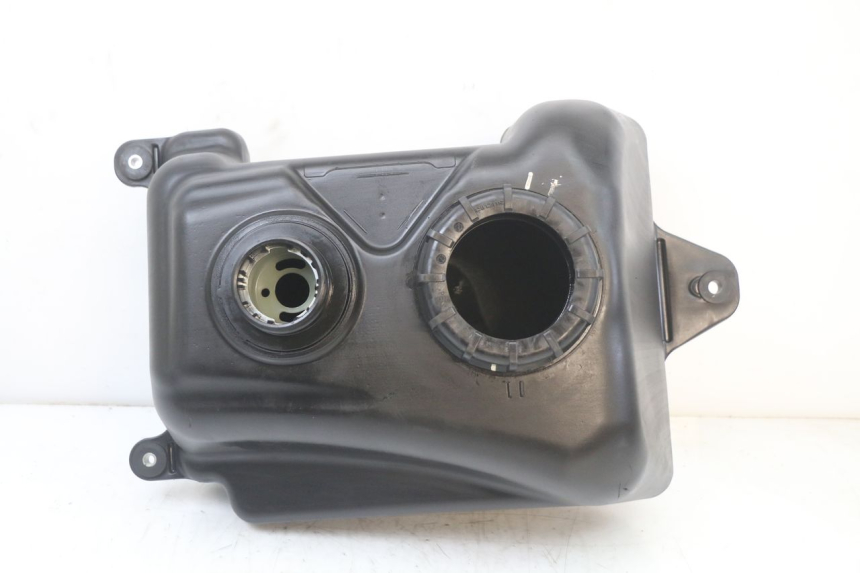 photo de DEPOSITO FUEL SUZUKI BURGMAN 125 (2018 - 2021) - Vista principal