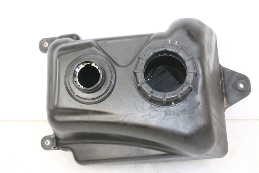photo de DEPOSITO FUEL SUZUKI BURGMAN 125 (2018 - 2021) - Zoom estado de uso