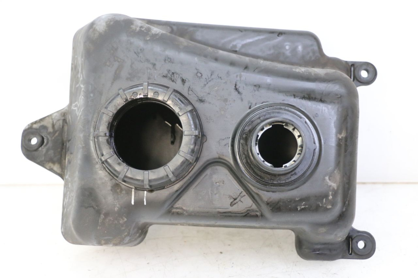 photo de DEPOSITO FUEL SUZUKI BURGMAN 125 (2015 - 2017) - Zoom estado de uso