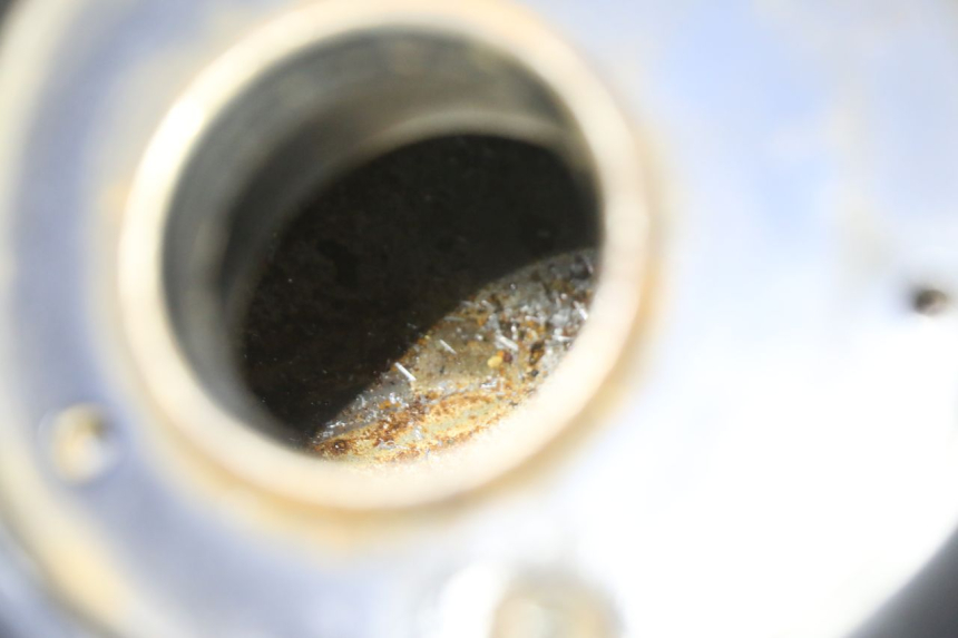 photo de DEPOSITO FUEL YAMAHA TDR DELTABOX 125 (1997 - 2003) - Otra vista del artículo