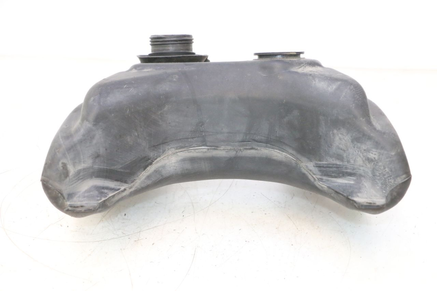 photo de DEPÓSITO DE COMBUSTIBLE PEUGEOT TREKKER 50 (1995 - 2004) - Otra perspectiva