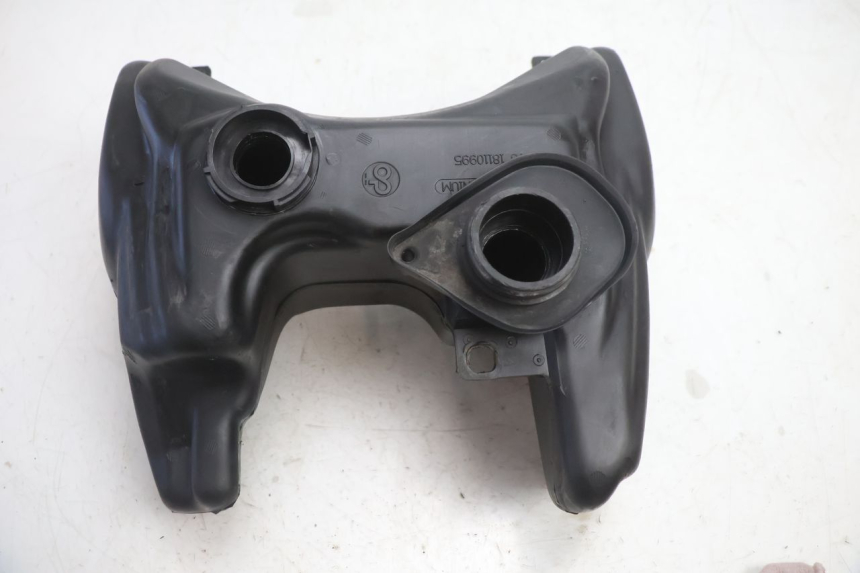 photo de DEPÓSITO DE COMBUSTIBLE PEUGEOT TREKKER 50 (1995 - 2004) - Vista principal