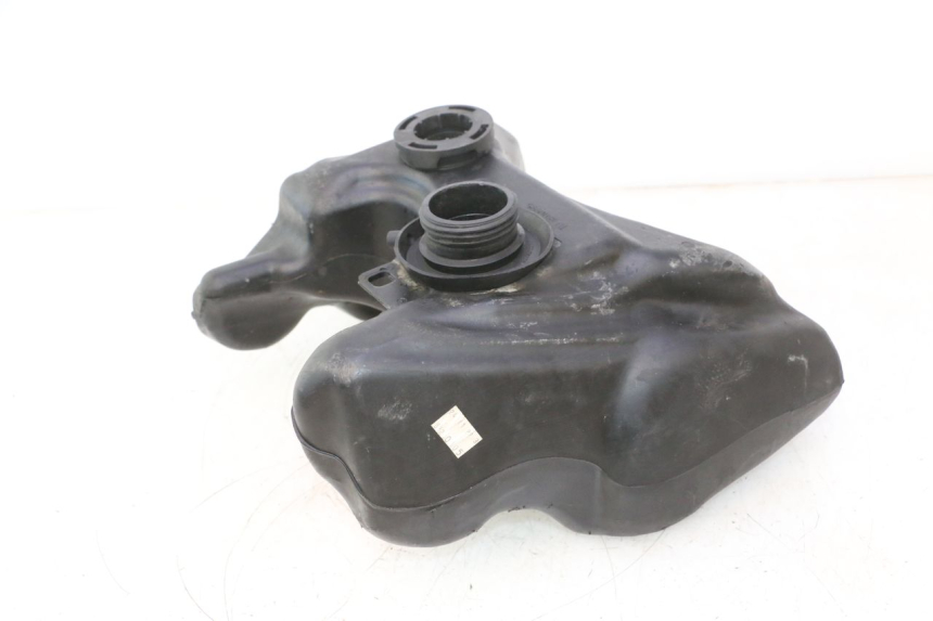 photo de DEPÓSITO DE COMBUSTIBLE PEUGEOT TREKKER 50 (1995 - 2004) - Primer plano técnico