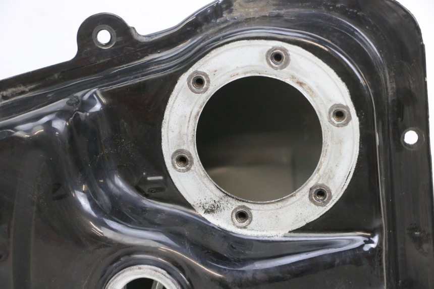 photo de DEPOSITO FUEL PEUGEOT TWEET PRO EFI 4T 50 (2021 - 2022) - Zoom sobre los componentes