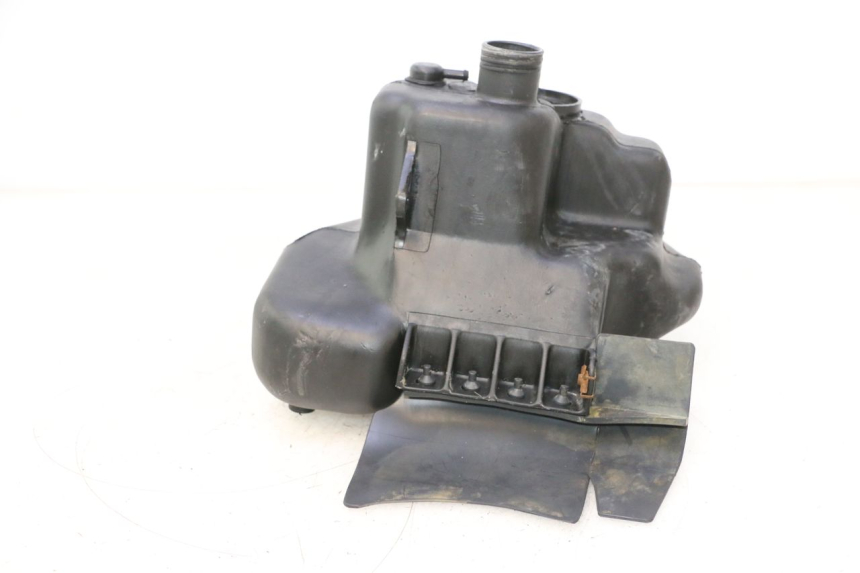 photo de DEPOSITO FUEL PIAGGIO TYPHOON 50 (2000 - 2009) - Primer plano técnico