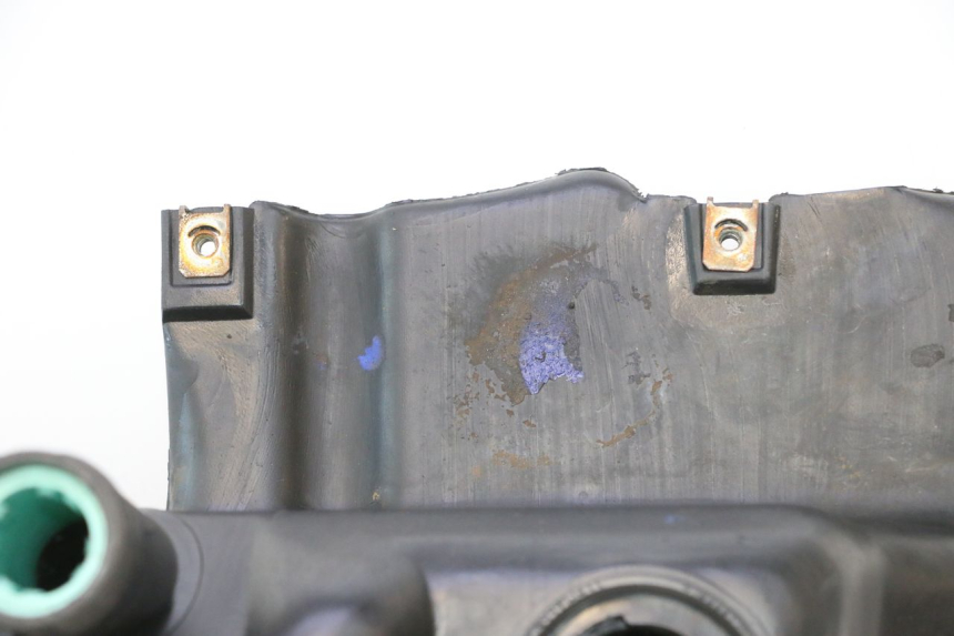 photo de DEPÓSITO DE COMBUSTIBLE PIAGGIO VESPA LX 2T 50 (2005 - 2013) - Primer plano técnico