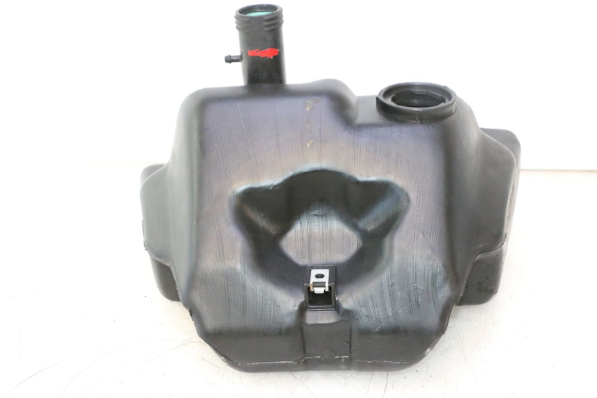 photo de DEPÓSITO DE COMBUSTIBLE PIAGGIO VESPA S 2T 50 (2007 - 2014) - Otra perspectiva