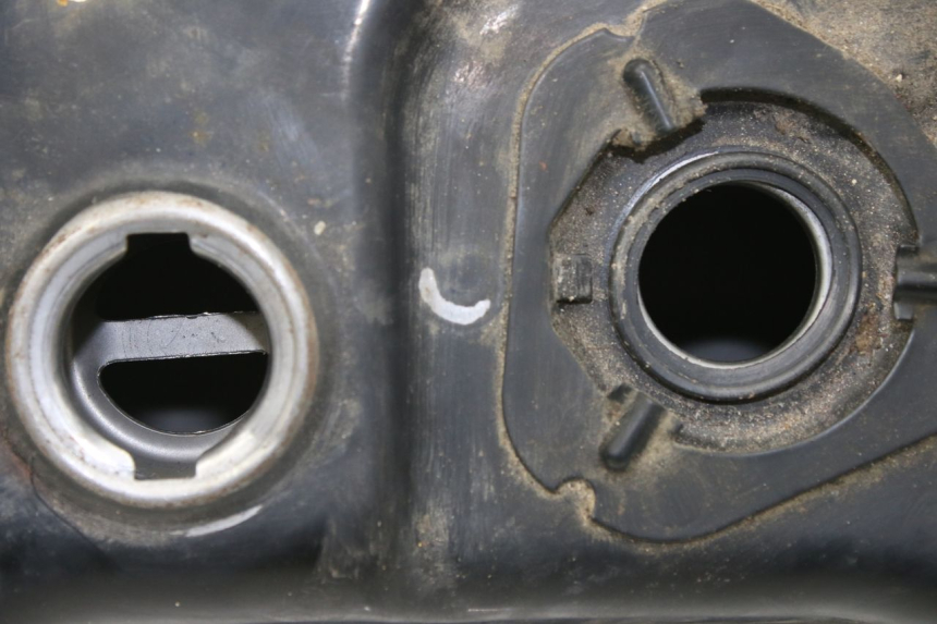 photo de DEPÓSITO DE COMBUSTIBLE EUROCKA VIRTUALITY GT 4T 50 (2011 - 2017) - Zoom estado de uso