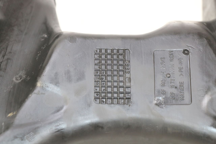 photo de DEPÓSITO DE COMBUSTIBLE PEUGEOT VIVACITY 50 (1998 - 2003) - Detalle de la pieza