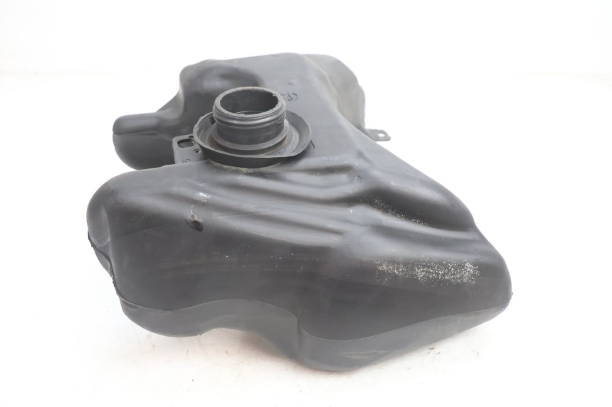 photo de DEPOSITO FUEL PEUGEOT VIVACITY 50 (2004 - 2009) - Primer plano técnico