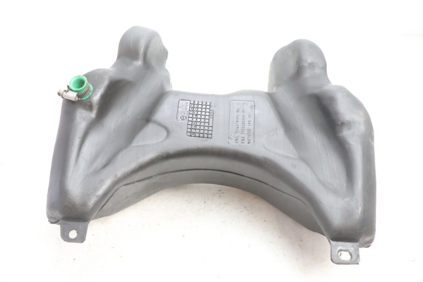 photo de DEPOSITO FUEL PEUGEOT VIVACITY 100 (1999 - 2008) - Primer plano técnico