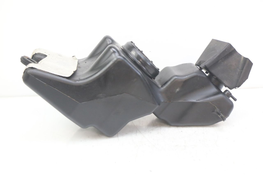 photo de DEPÓSITO DE COMBUSTIBLE YAMAHA X-CITY XCITY 125 (2007 - 2013) - Otra perspectiva